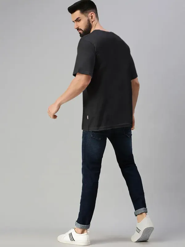 Black_Trendy_Design,_220_GSM_Pure_Cotton_Oversize__T-Shirt_For_Men