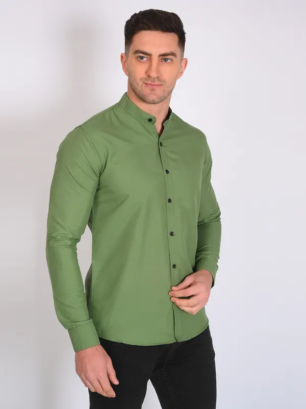 Multicolor_Trendy_Design_Mandarin_Collar_Cotton_Blend_Solid_Shirt_For_Men_Combo_Set_(Pack_Of_2)
