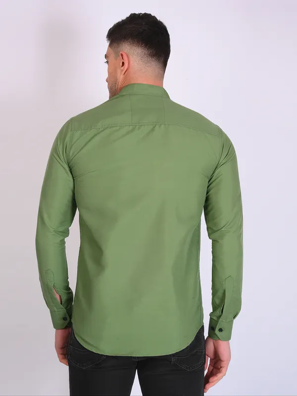 Olive_Trendy_Design_Mandarin_Collar_Cotton_Blend_Solid_Shirt_For_Men