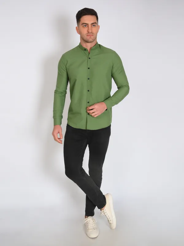 Multicolor_Trendy_Design_Mandarin_Collar_Cotton_Blend_Solid_Shirt_For_Men_Combo_Set_(Pack_Of_2)