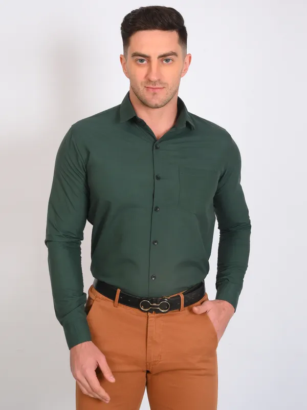 Bottle_Green_Trendy_Design_Premium_Cotton_Shirt_For_Men