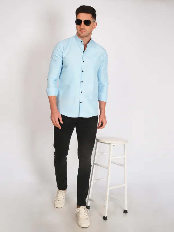 Aqua_Blue_Trendy_Design_Mandarin_Collar_Cotton_Blend_Solid_Shirt_For_Men