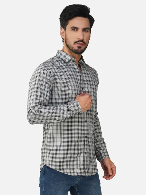 Grey_Trendy_Design_Cotton_Check_Shirt_For_Men