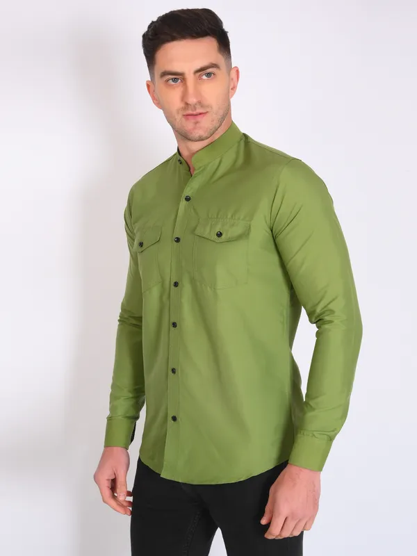 Olive_Trendy_Design_Mandarin_Collar_Double_Pocket_Shirt_For_Men