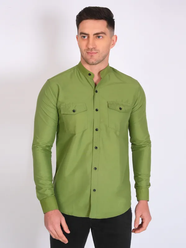 Olive_Trendy_Design_Mandarin_Collar_Double_Pocket_Shirt_For_Men