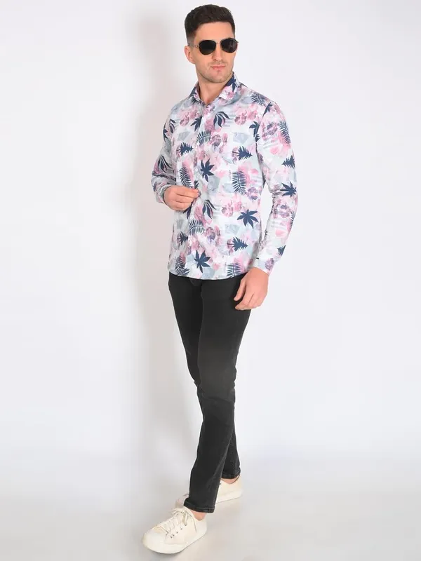 Pink_Trendy_Design_Floral_Printed_Cotton_Blend_Casual_Shirt_For_Men