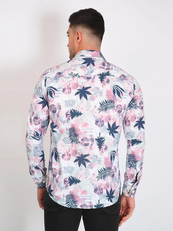 Pink_Trendy_Design_Floral_Printed_Cotton_Blend_Casual_Shirt_For_Men