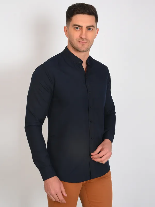 Navy_Trendy_Design_Mandarin_Collar_Cotton_Blend_Solid_Shirt_For_Men