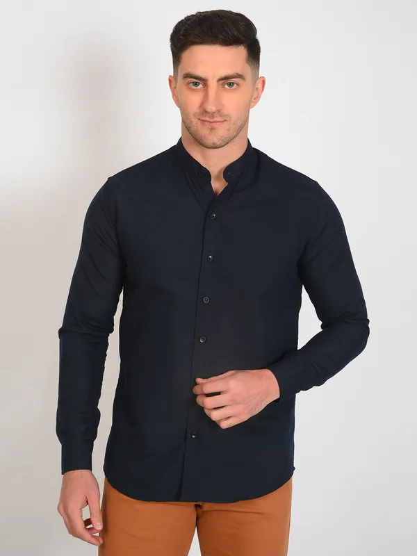 Navy_Trendy_Design_Mandarin_Collar_Cotton_Blend_Solid_Shirt_For_Men