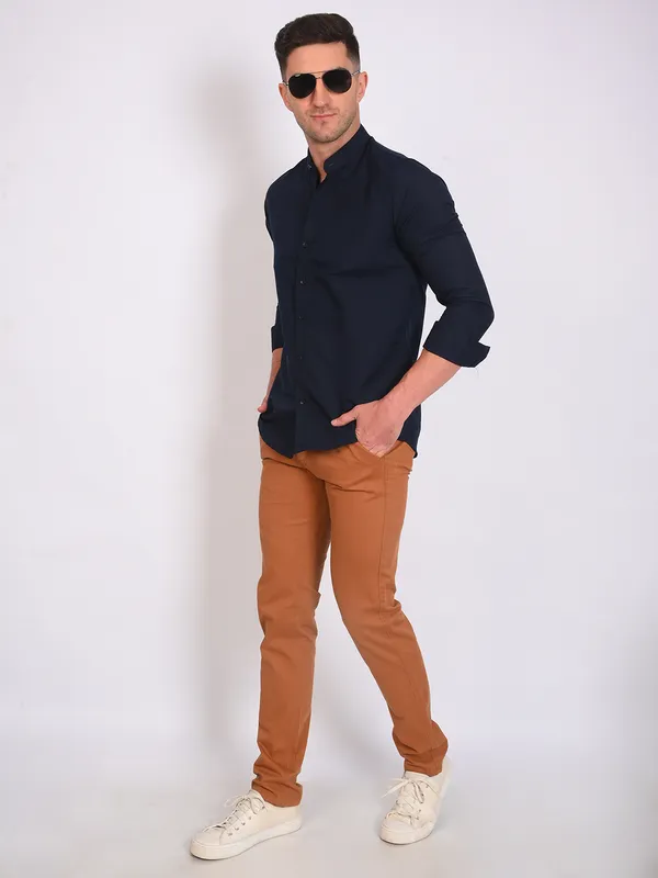 Multicolor_Trendy_Design_Mandarin_Collar_Cotton_Blend_Solid_Shirt_For_Men_Combo_Set_(Pack_Of_2)