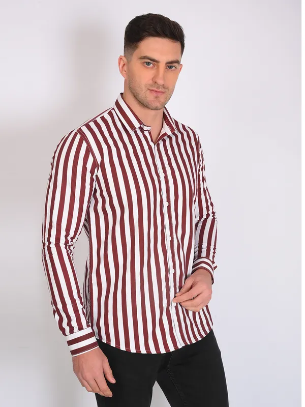 Maroon_Trendy_Design_Cotton_Casual_Stripe_Printed_Slim_Fitting_Cotton_Blend_Shirts_For_Men
