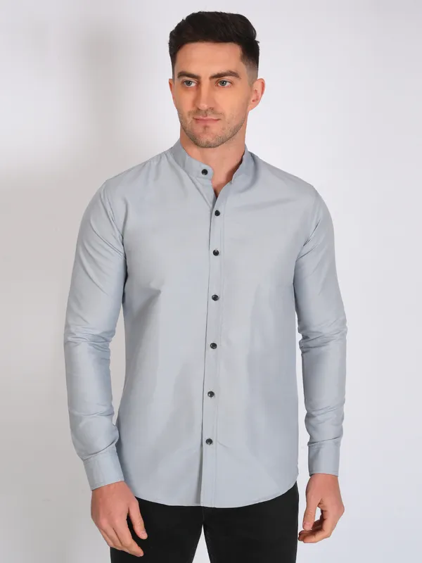 Grey_Trendy_Design_Mandarin_Collar_Cotton_Blend_Solid_Shirt_For_Men