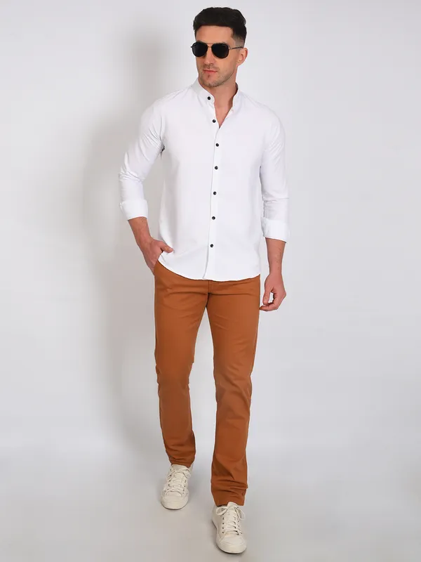 White_Trendy_Design_Mandarin_Collar_Cotton_Blend_Solid_Shirt_For_Men
