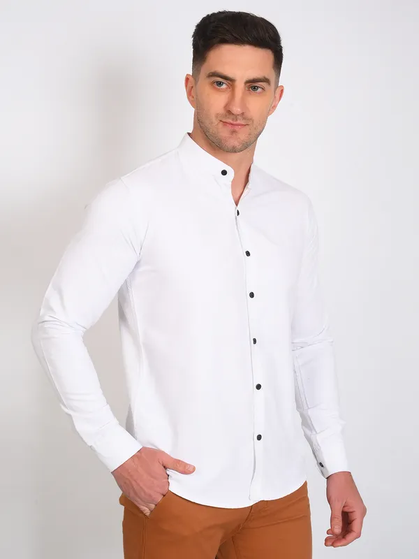 White_Trendy_Design_Mandarin_Collar_Cotton_Blend_Solid_Shirt_For_Men