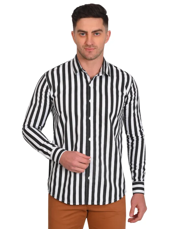 Black_Trendy_Design_Cotton_Casual_Stripe_Printed_Slim_Fitting_Cotton_Blend_Shirts_For_Men