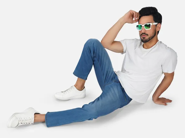Blue_Trendy_Design_Regular_Fit_Denim_Jeans_For_Men