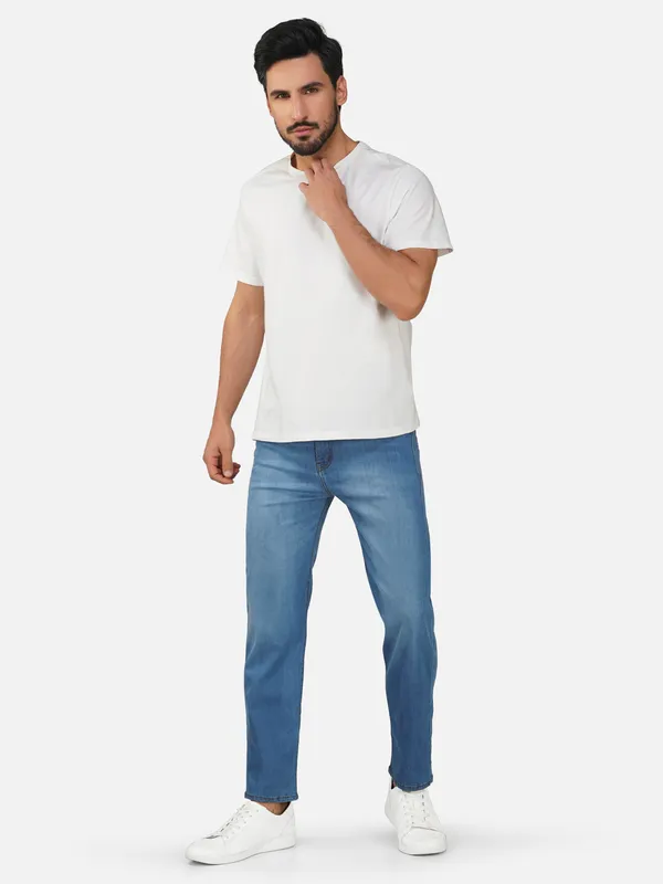 Blue_Trendy_Design_Regular_Fit_Denim_Jeans_For_Men