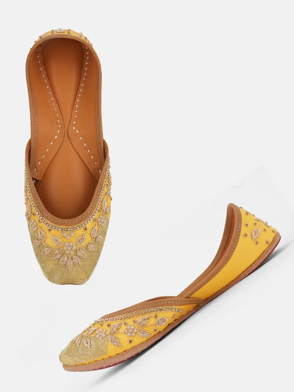 Handmade_Rust_Golden_Handicrafted__Jutti_For_Women