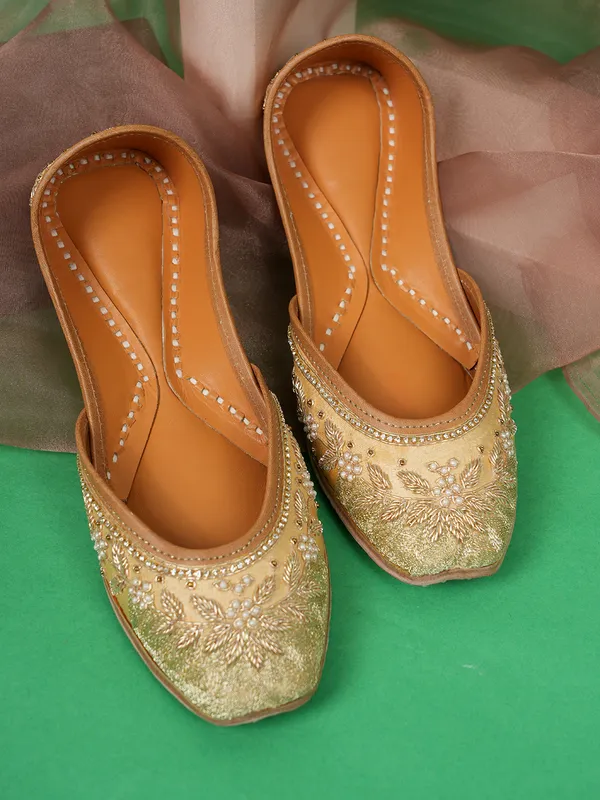 Handmade_Rust_Golden_Handicrafted__Jutti_For_Women