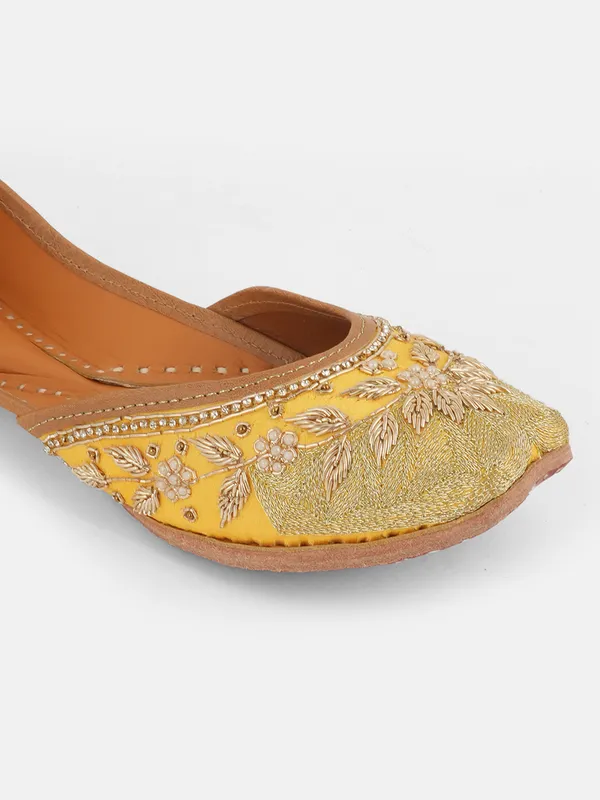 Handmade_Rust_Golden_Handicrafted__Jutti_For_Women