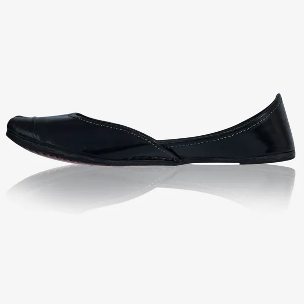 Handmade_Basic_Black_Jutti_for_Women's