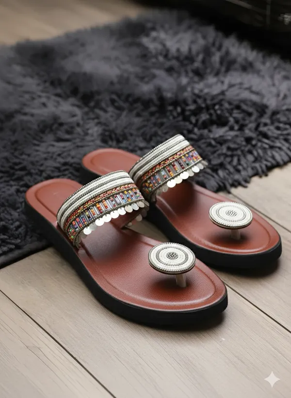 Handmade_White_Africa_Beads_Kolhapuri_For_Women's
