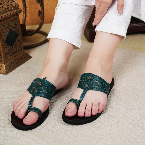 Handmade_Green_Kolhapuri