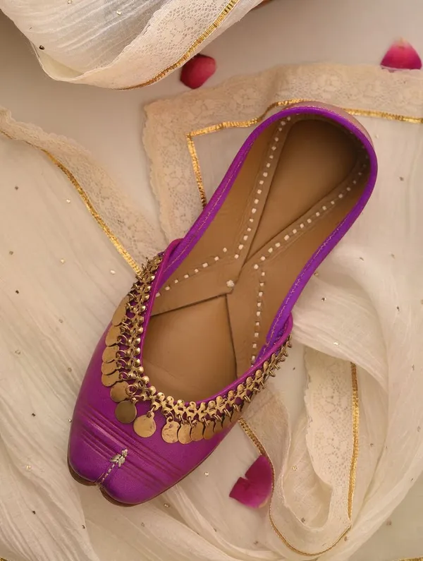 Handmade_Megenta_Gold_Coin_Payal_Jutti_For_Women