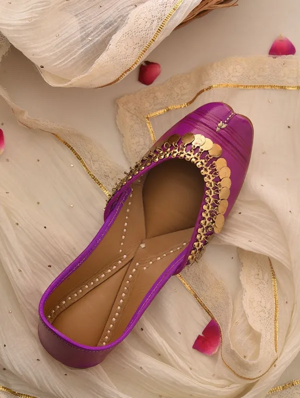 Handmade_Megenta_Gold_Coin_Payal_Jutti_For_Women