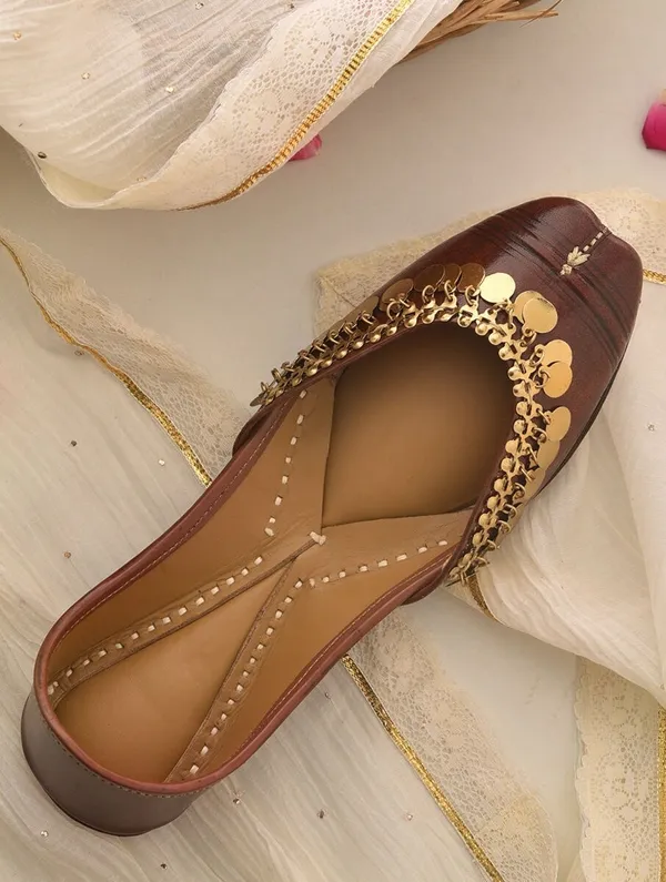 Handmade_Gold_Coin_Brown_Jutti