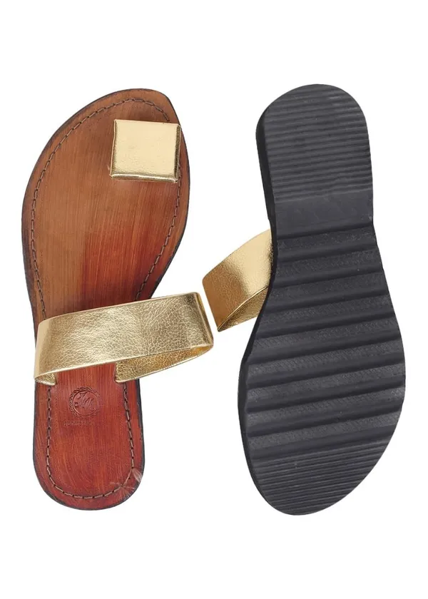 Golden_Square_Toe_Handmade_Kolhapuri