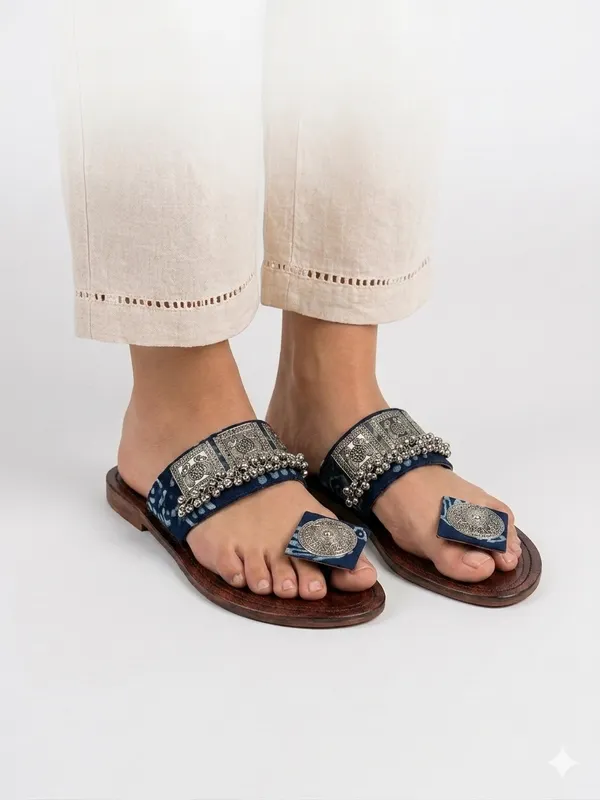 Indigo_Leather_Jewel_Embellished_Kolhapuri_For_Women