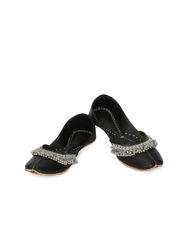 Black_Ghungroo_Payal_Jutti_For_Women