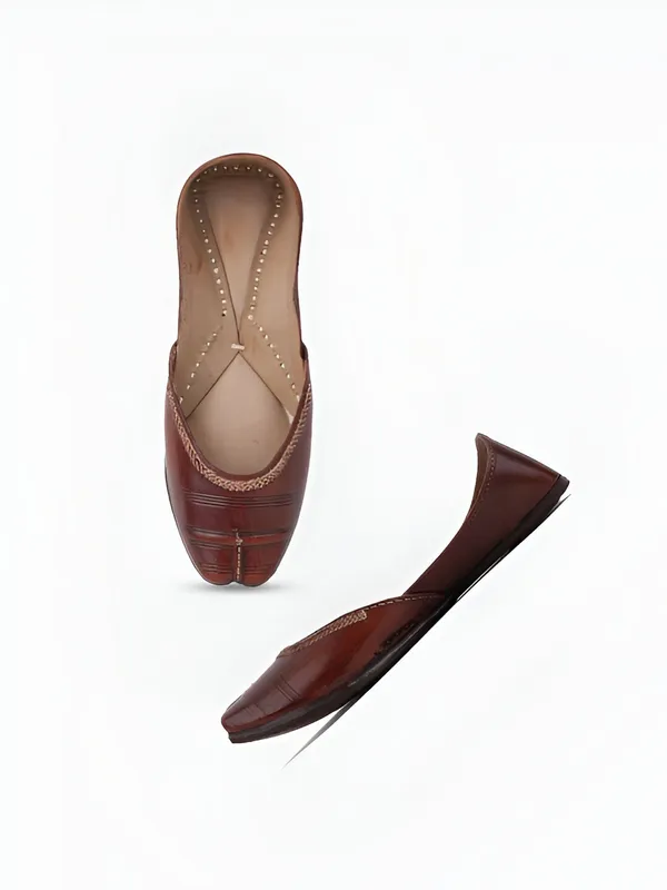 Handmade_Classic_Brown_Kanthi_Jutti_For_Women's