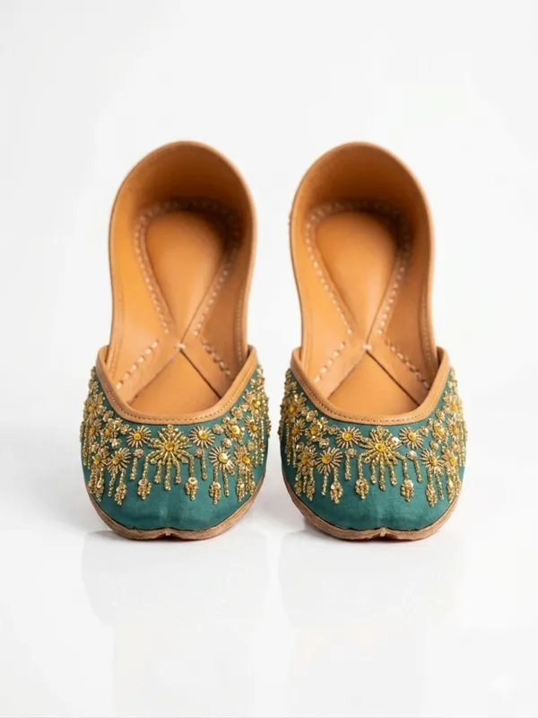 Riwaayat_Green_Handmade_Jutti