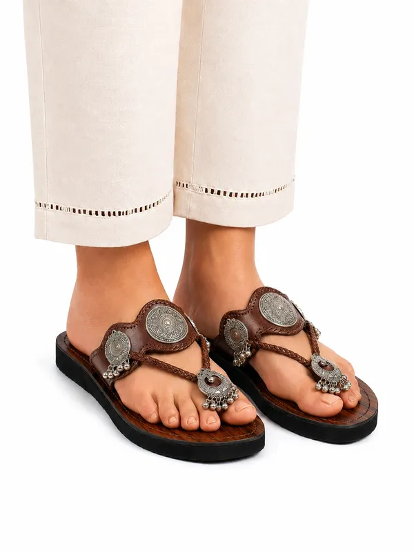 Brown_Jewell_Kolhapuri_for_Women's_