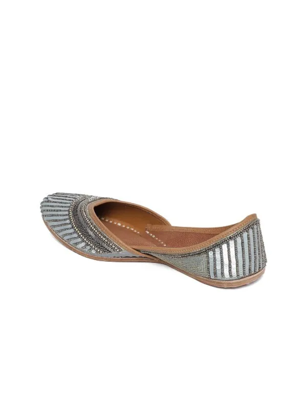 Handmade_UrbanicIndia_Pearl_Jutti_–_Women’s_Silver-Toned_Leather_Embellished_Mojari_Flats