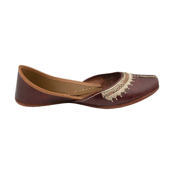 Urbanico__Regal_–_Punjabi_Jutti_for_Women