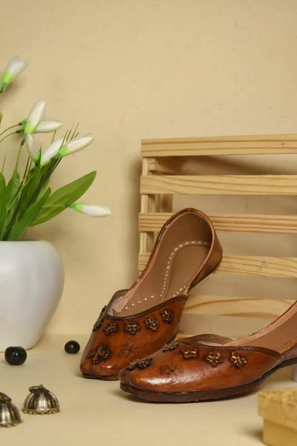 Urbanico_Flower_Jutti_For_Women