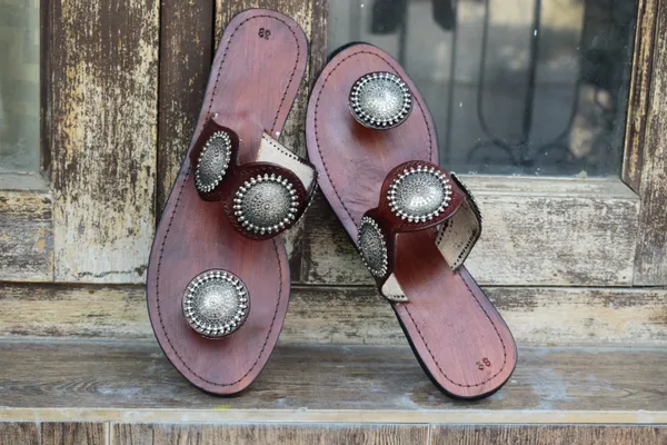 Handmade_Vanjara__Kolahpuri