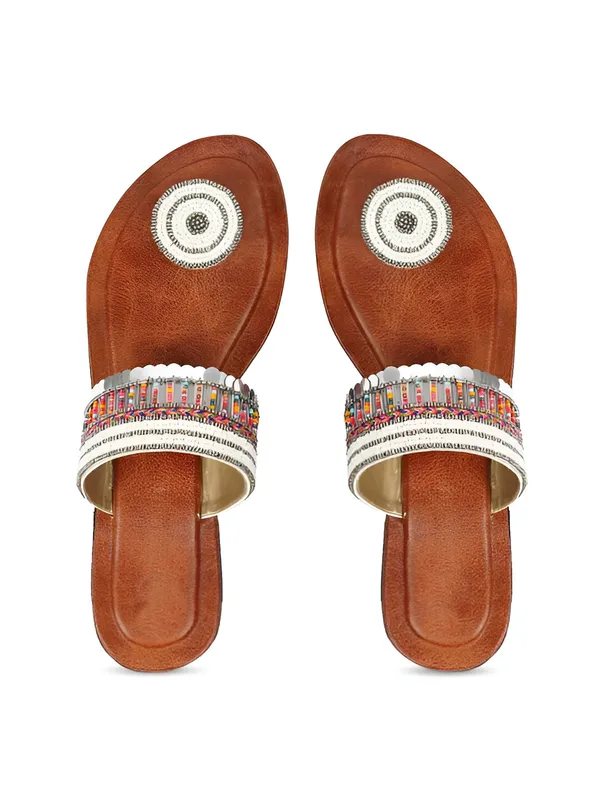 Handmade_Affrican_White_Beads_Kolhapuri_For_Women's