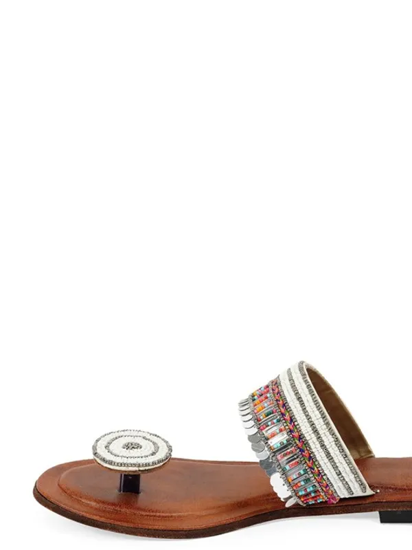 Handmade_Affrican_White_Beads_Kolhapuri_For_Women's