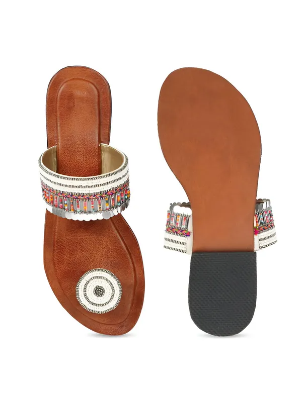 Handmade_Affrican_White_Beads_Kolhapuri_For_Women's