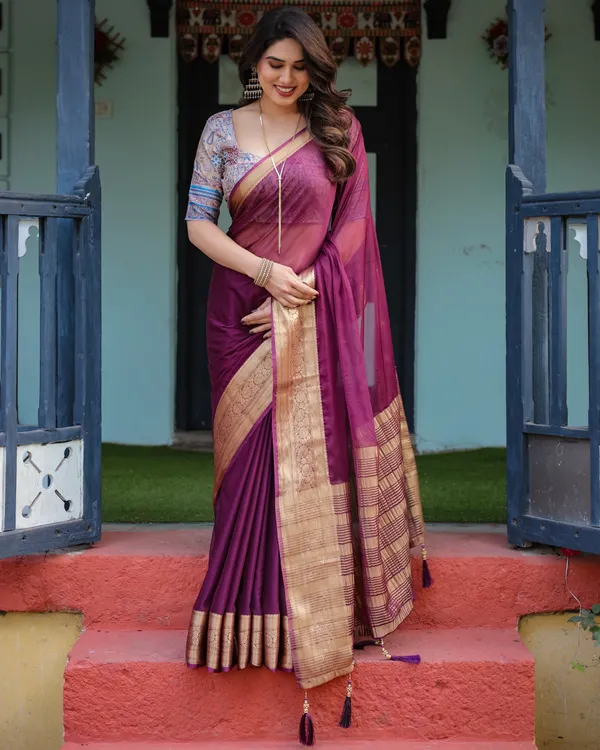 Majestic_Plum_Plain_Chiffon_Saree_with_Gold_Zari_Border,_Printed_Designer_Blouse_&_Tassel_Detailing