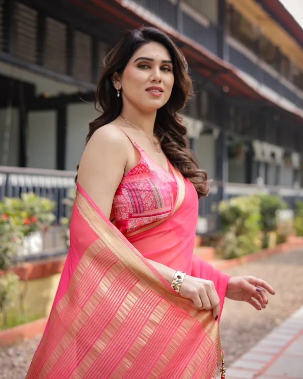 Flamingo_Pink_Plain_Chiffon_Saree_with_Gold_Zari_Border,_Patterned_Blouse_&_Tassel_Detailing
