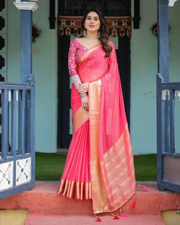 Ravishing_Rani_Pink_Plain_Chiffon_Saree_with_Gold_Zari_Border,_Floral_Printed_Blouse_&_Tassel_Accents