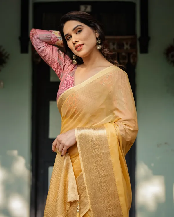 Radiant_Mustard_Yellow_Plain_Chiffon_Saree_with_Gold_Zari_Border,_Printed_Designer_Blouse_&_Tassel_Detailing