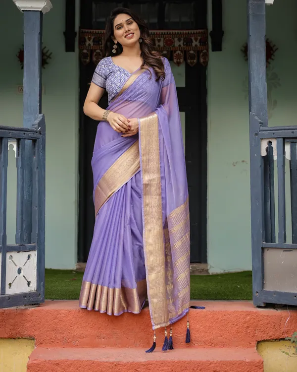 Lavender_Plain_Chiffon_Saree_with_Gold_Zari_Border,_Geometric_Printed_Blouse_&_Tassel_Detailing