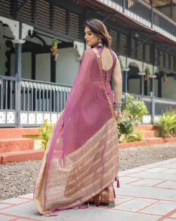 Sophisticated_Mauve_Plain_Chiffon_Saree_with_Gold_Zari_Border,_Matching_Printed_Blouse_&_Tassel_Detailing