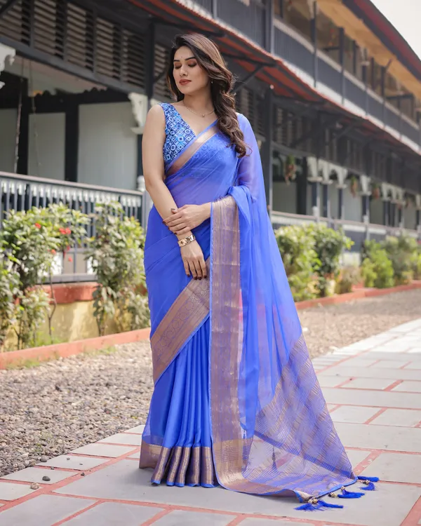 Royal_Blue_Plain_Chiffon_Saree_with_Gold_Zari_Border,_Geometric_Printed_Blouse_&_Tassel_Detailing